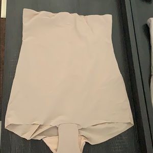 Maidenform Shapewear